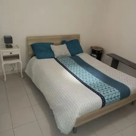 Agreable T2 Calme Centre-ville